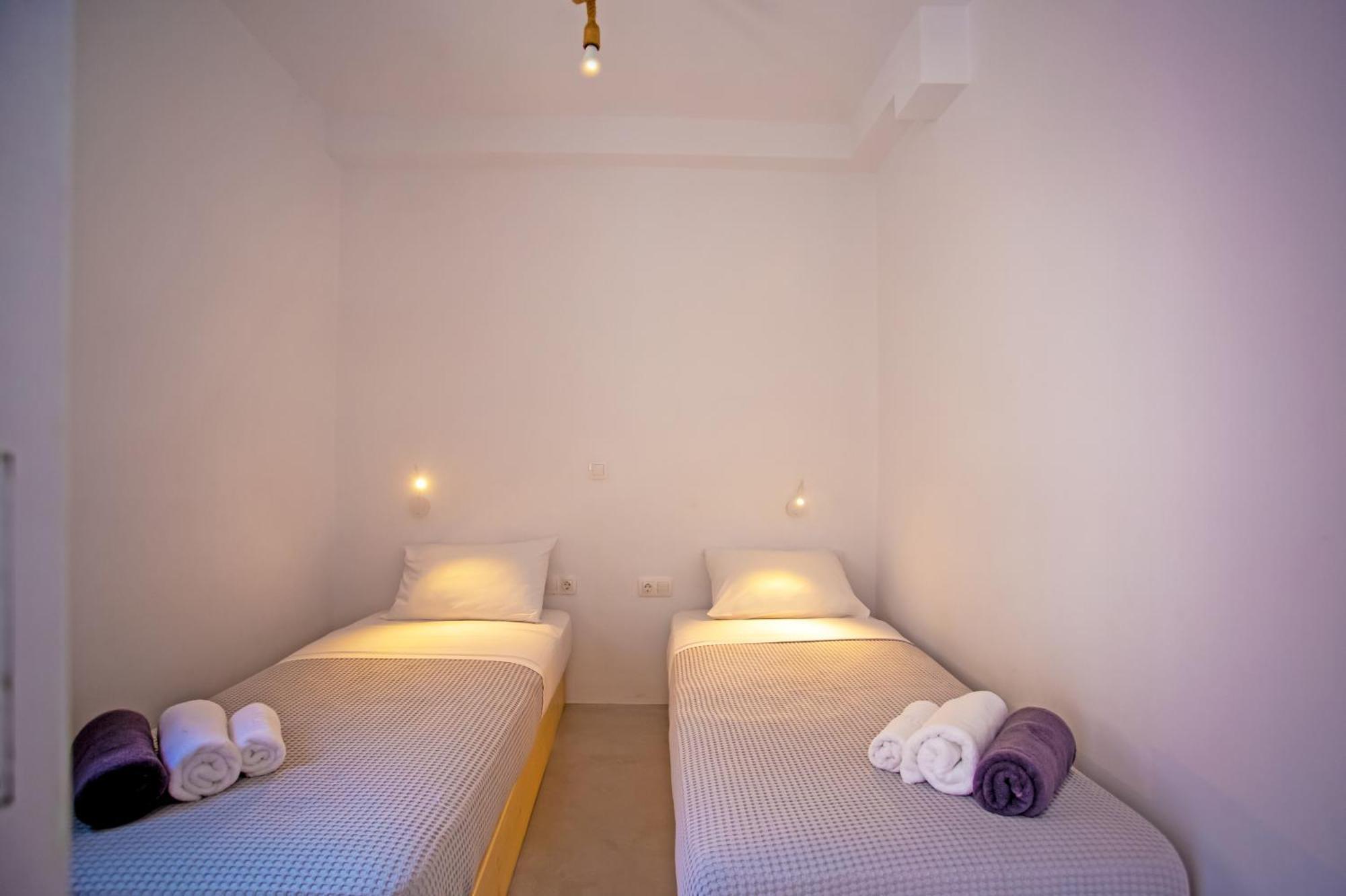 Terra White Seaview Pool Apartments & Suites Mykonos Town Buitenkant foto